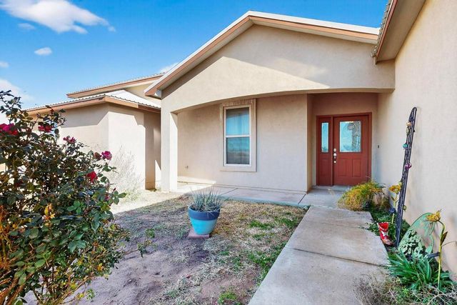 41 Pino Road, Veguita, NM 87062