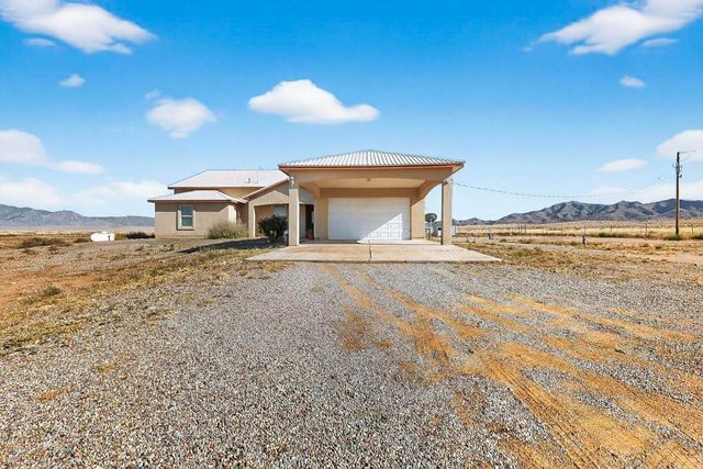 41 Pino Road, Veguita, NM 87062