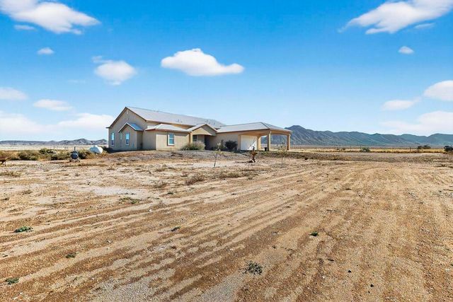 41 Pino Road, Veguita, NM 87062