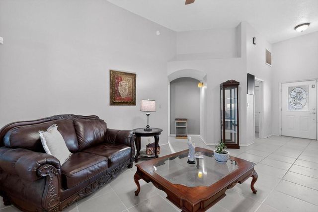 41 Pino Road, Veguita, NM 87062