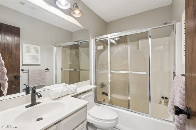 19510 Lorain Road 302, Fairview Park, OH 44126