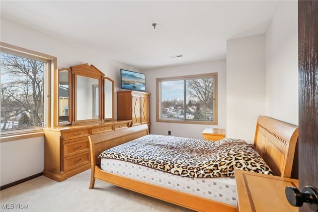 19510 Lorain Road 302, Fairview Park, OH 44126