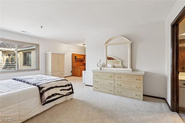 19510 Lorain Road 302, Fairview Park, OH 44126