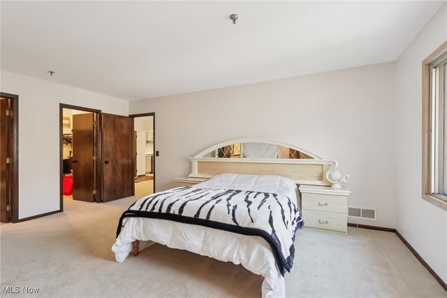 19510 Lorain Road 302, Fairview Park, OH 44126