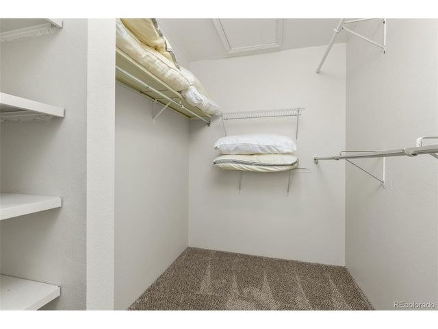 18302 E Kepner Pl 203, Aurora, CO 80017