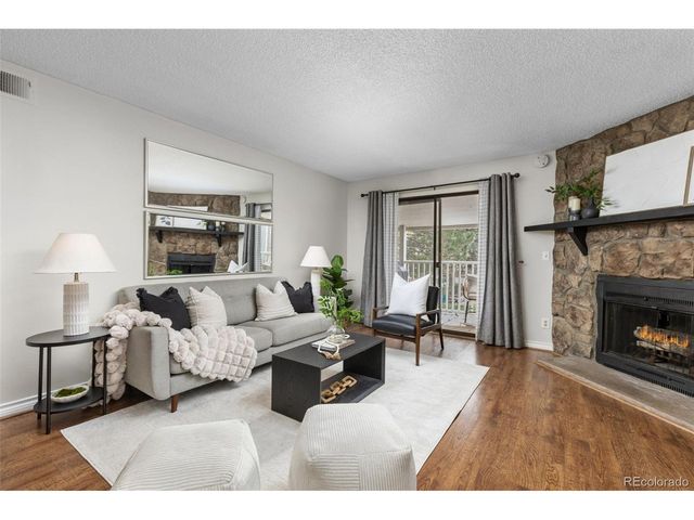 18302 E Kepner Pl 203, Aurora, CO 80017