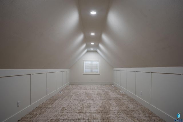 431 Brody Ct Court, Harrisburg, SD 57032