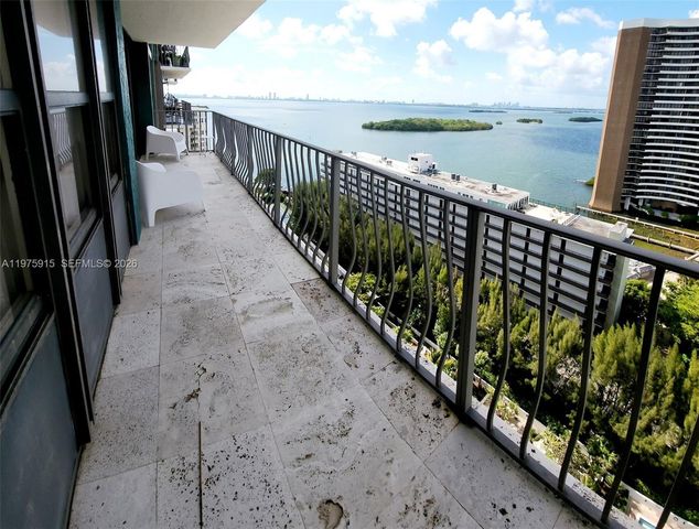 780 NE 69th St 1705, Miami, FL 33138