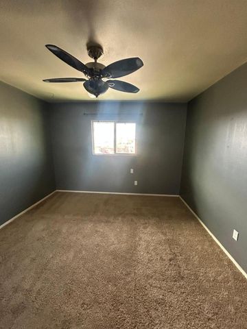 6916 W Georgia Avenue, Glendale, AZ 85303