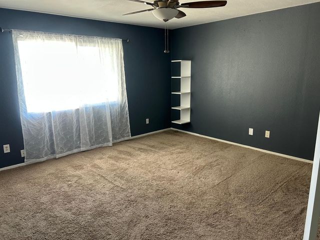 6916 W Georgia Avenue, Glendale, AZ 85303