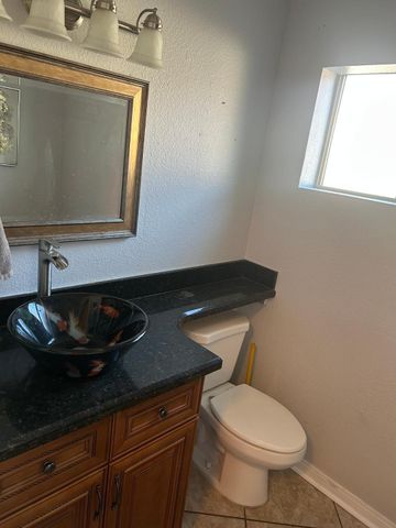 6916 W Georgia Avenue, Glendale, AZ 85303