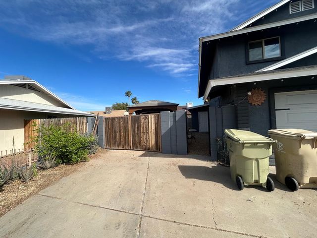 6916 W Georgia Avenue, Glendale, AZ 85303