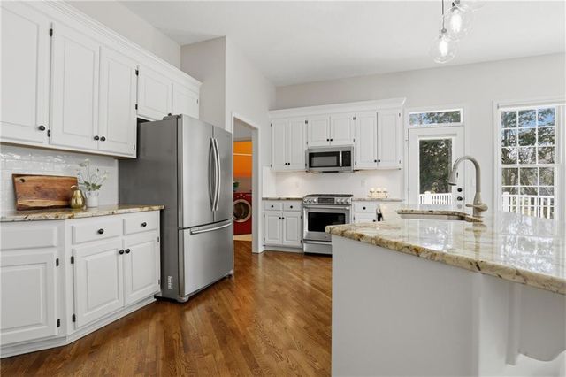 8317 W 144th Place, Overland Park, KS 66223