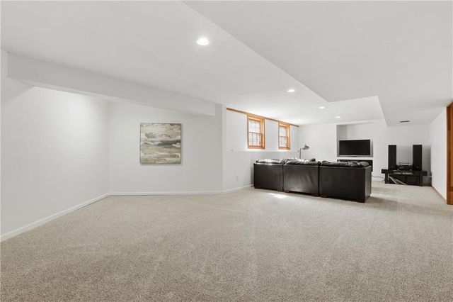 8317 W 144th Place, Overland Park, KS 66223