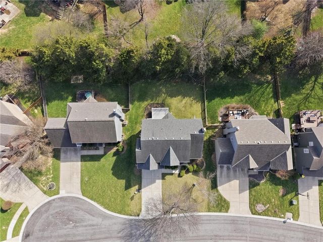 8317 W 144th Place, Overland Park, KS 66223