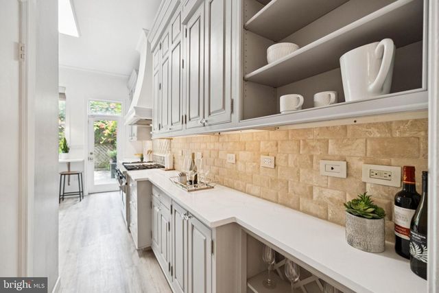 1827 PHELPS PL NW, Washington, DC 20008