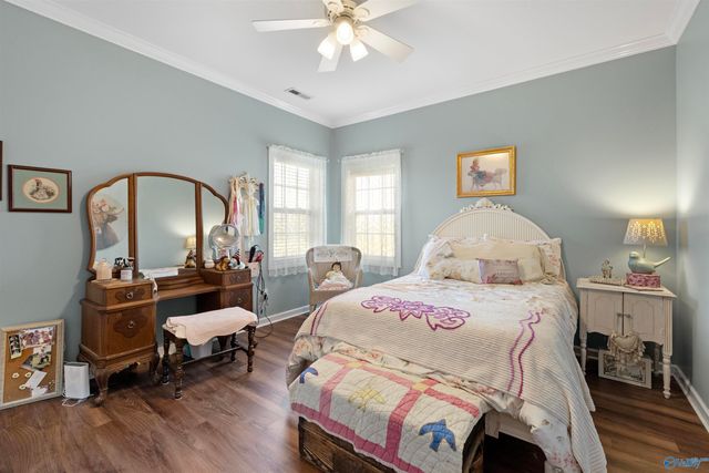 4283 Barkley Bridge Road SW, Hartselle, AL 35640