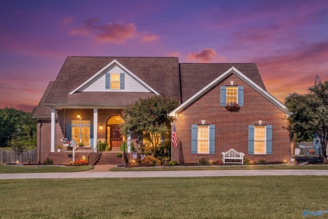 4283 Barkley Bridge Road SW, Hartselle, AL 35640
