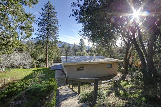 35861 Highland Dr E, Wishon, CA 93669