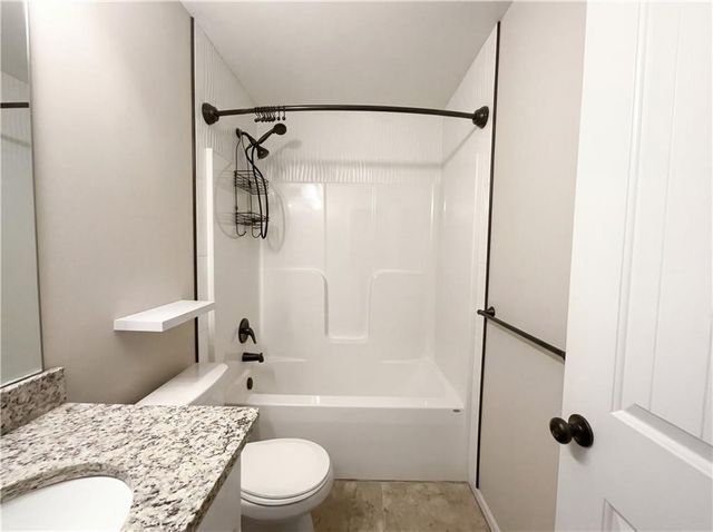 216 Greystone Way, Grain Valley, MO 64029