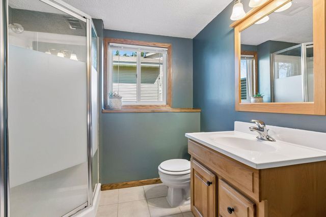 4320 Greenhaven Court, Vadnais Heights, MN 55127