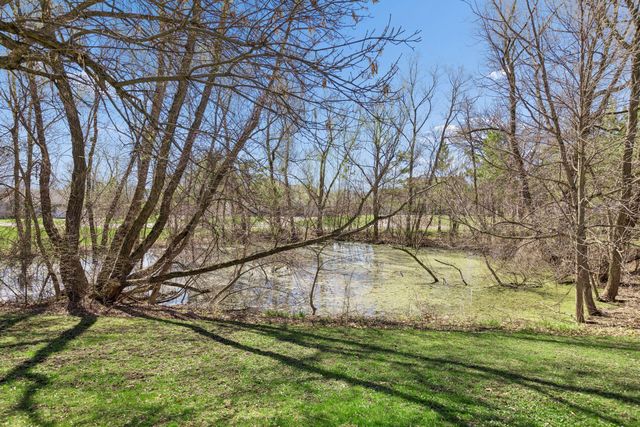 4320 Greenhaven Court, Vadnais Heights, MN 55127