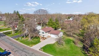4320 Greenhaven Court, Vadnais Heights, MN 55127