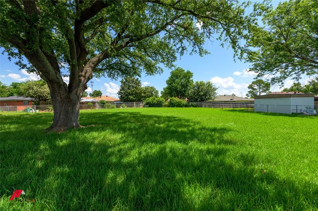 2217 General York, Bossier City, LA 71112