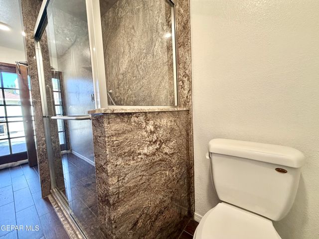 2452 W O'Hara Road, Anthony, NM 88021