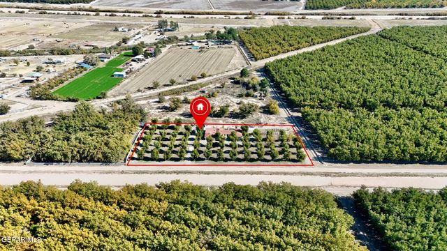 2452 W O'Hara Road, Anthony, NM 88021