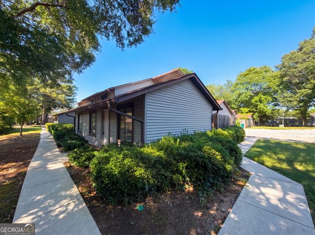 2725 Flintlock Place, Austell, GA 30106