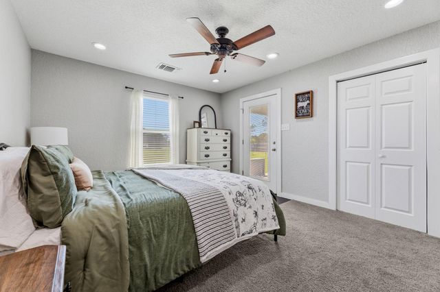 3363 Fm 713, Lockhart, TX 78644