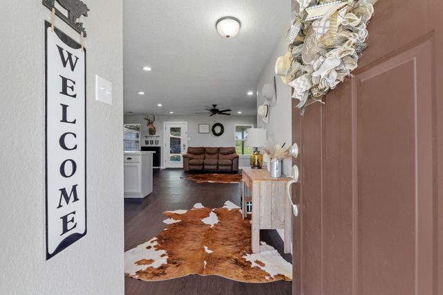3363 Fm 713, Lockhart, TX 78644