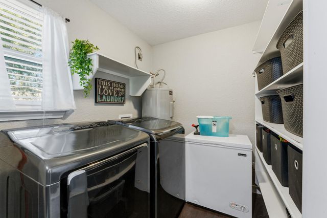 3363 Fm 713, Lockhart, TX 78644