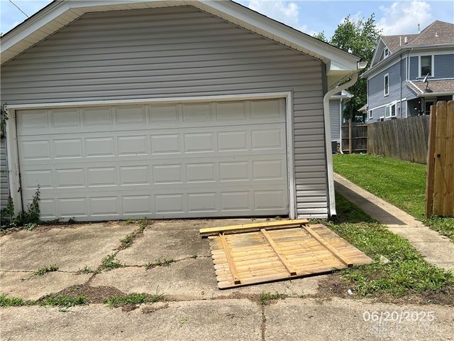 1410 Carlisle Avenue, Dayton, OH 45420
