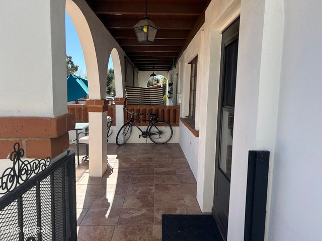 328 S Paseo Quinta Apt B, Green Valley, AZ 85614