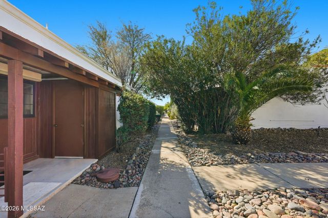 328 S Paseo Quinta Apt B, Green Valley, AZ 85614