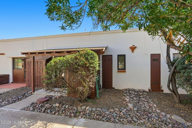 328 S Paseo Quinta Apt B, Green Valley, AZ 85614