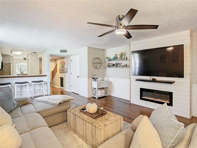 14623 PAR CLUB CIRCLE 14623, Tampa, FL 33618