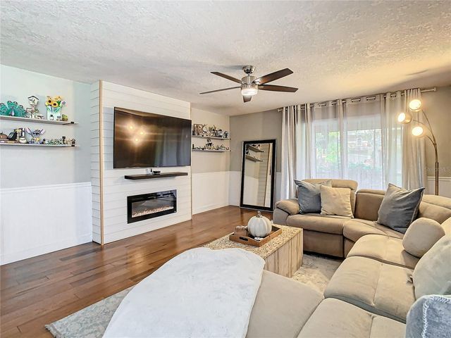 14623 PAR CLUB CIRCLE 14623, Tampa, FL 33618