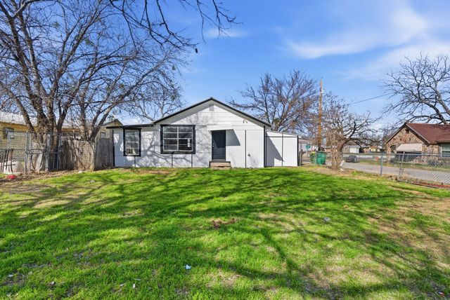 116 E Lipan Drive, Lipan, TX 76462