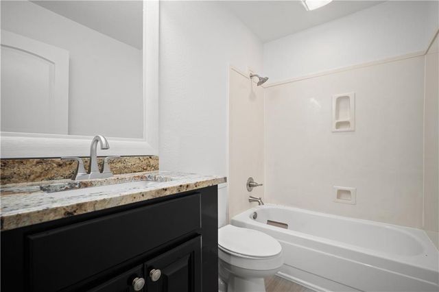 2560 Wedgewood Drive, Semmes, AL 36575