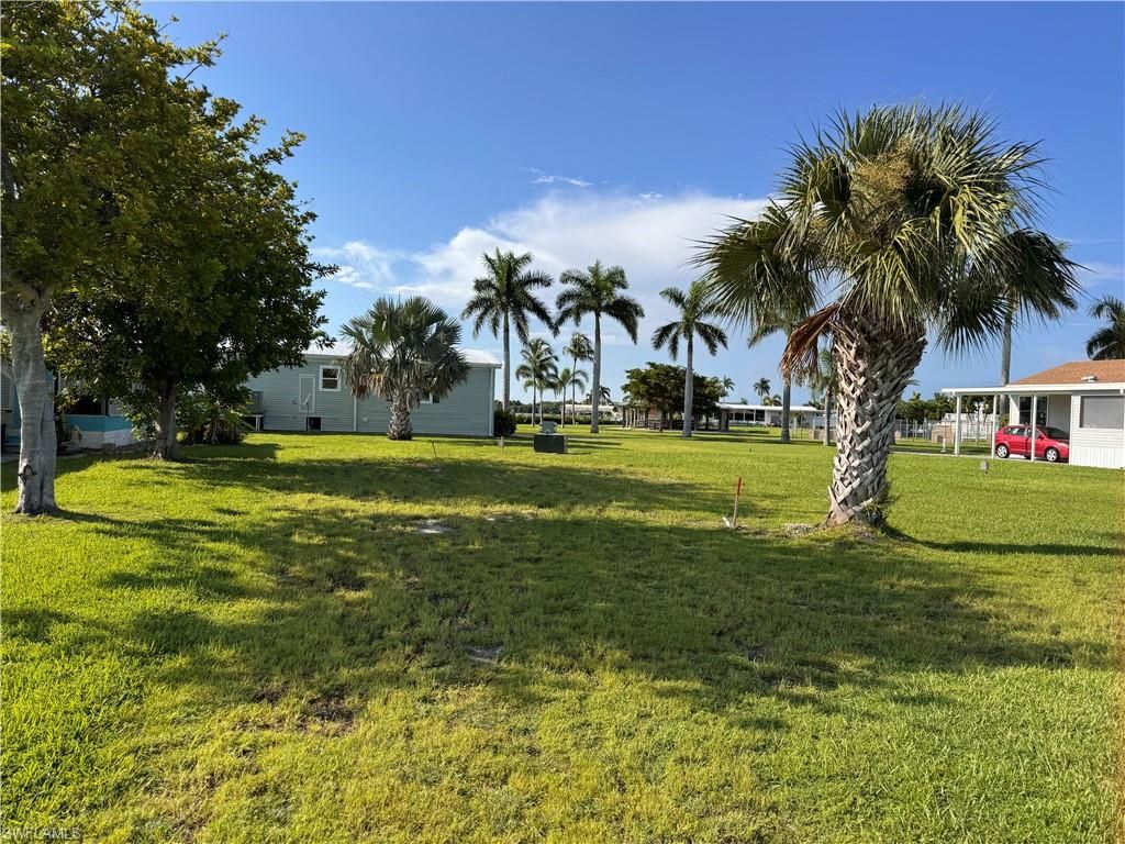 168 Orange Harbor DR, FORT MYERS, FL 33905 — exterior