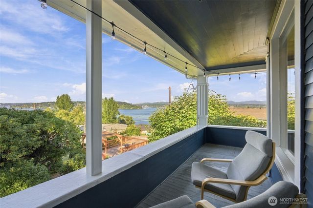 10115 66th Avenue S, Seattle, WA 98178