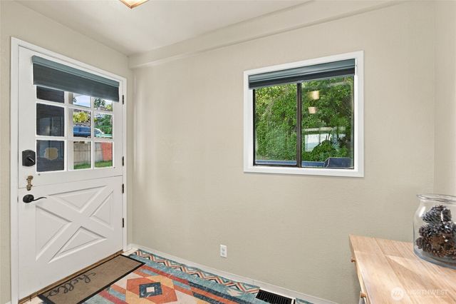 10115 66th Avenue S, Seattle, WA 98178
