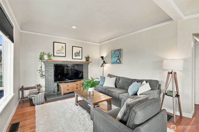 10115 66th Avenue S, Seattle, WA 98178