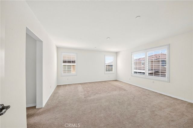 4974 Deer Grass Drive, Fontana, CA 92336