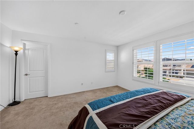 4974 Deer Grass Drive, Fontana, CA 92336
