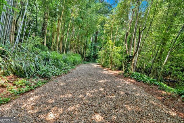 400 OLD IVY Road NE, Atlanta, GA 30342