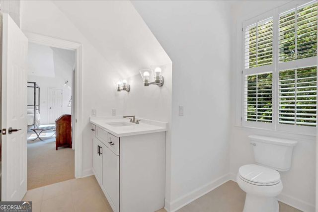 400 OLD IVY Road NE, Atlanta, GA 30342